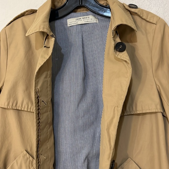 Zara Basic Outerwear Khaki Jacket, Small - Picture 4 of 4